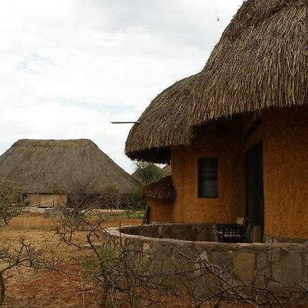 Samburu Sopa Lodge Archers Post Esterno foto